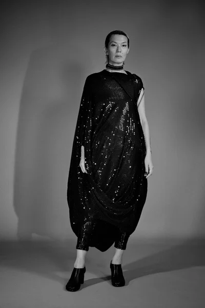 Look 27
